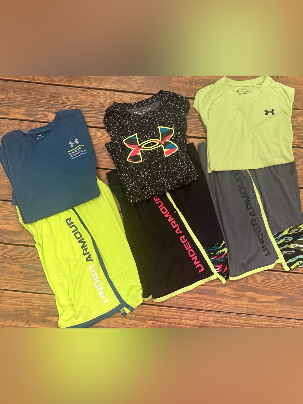 Under Armour Boys Large Athletic Matching Sets Lot of 3 Youth Large